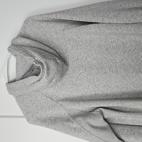 Nike Sportswear Essential Fleese Hoodie Dress - Picture 4 of 5